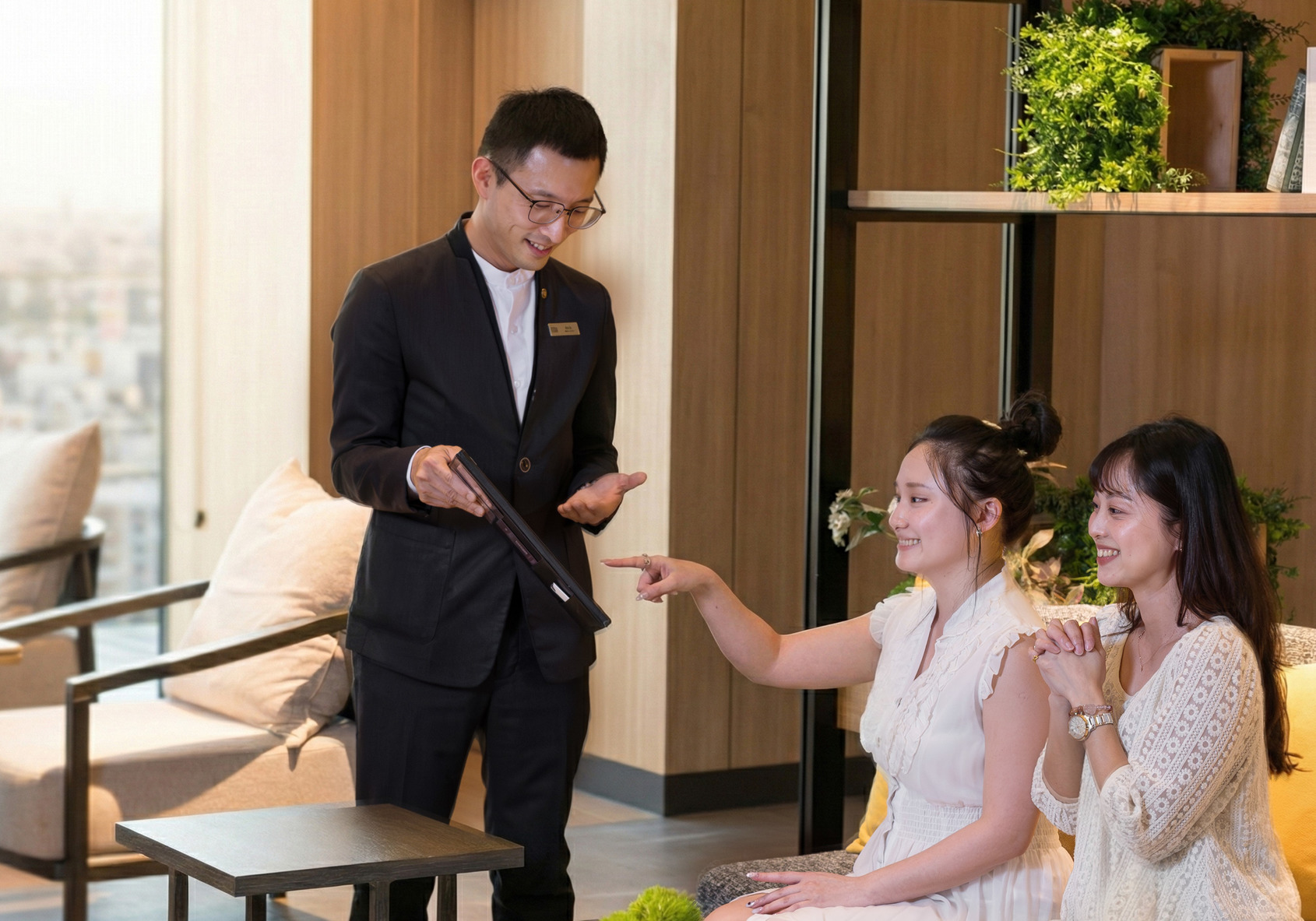 專屬管家貼心協助辦理入住服務